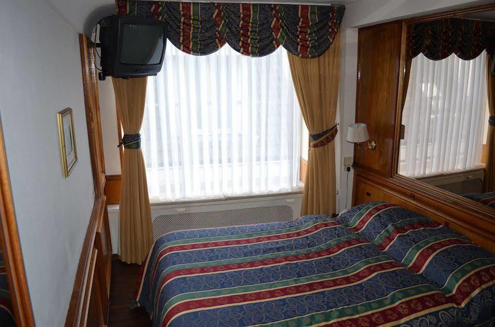 Rembrandtplein Bed & Breakfast 암스테르담 외부 사진